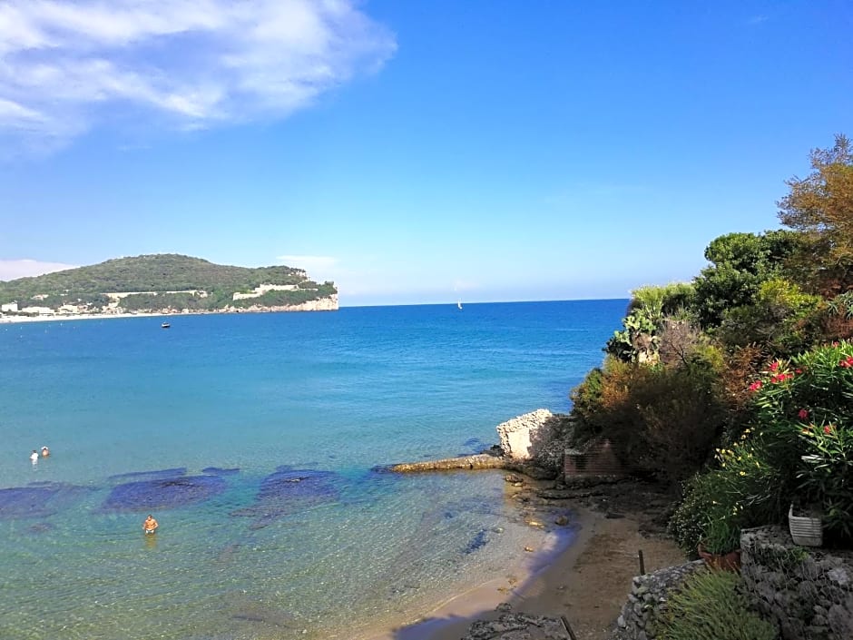 Brezza di mare Gaeta b&b