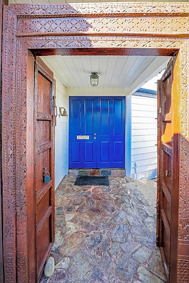 1770 Sovereign Lodge Retreat