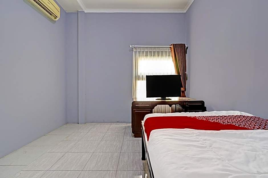 OYO Life 91592 Aaliya Guest House Syariah