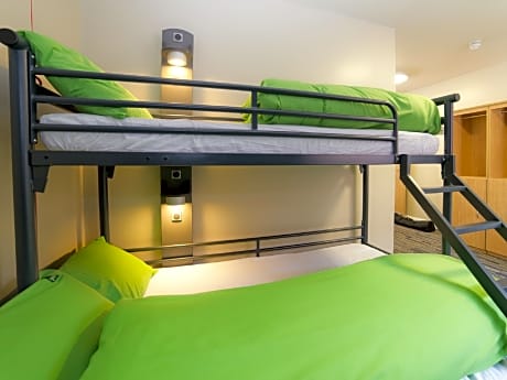 Triple - 1 Double + 1 Single Bed