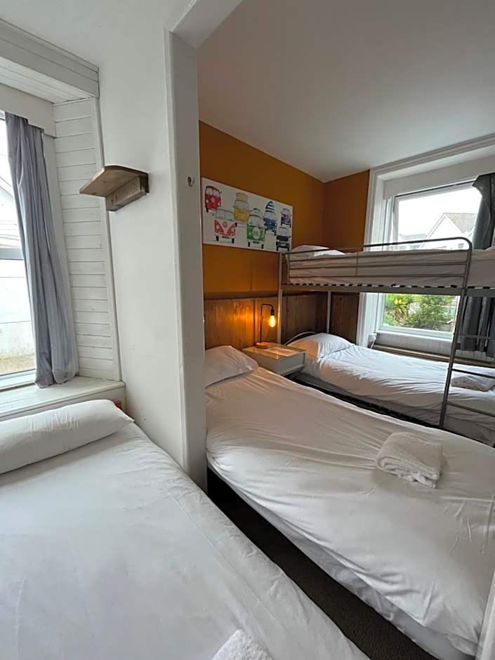 Elemental Surf Lodge