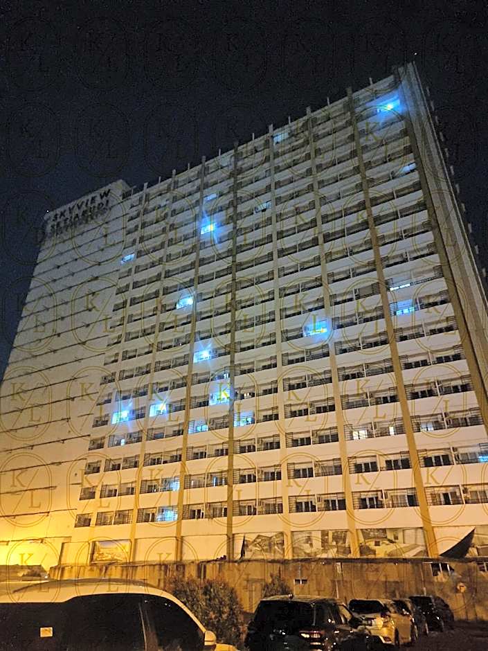 SkyView Apartment By Kayu Lawang