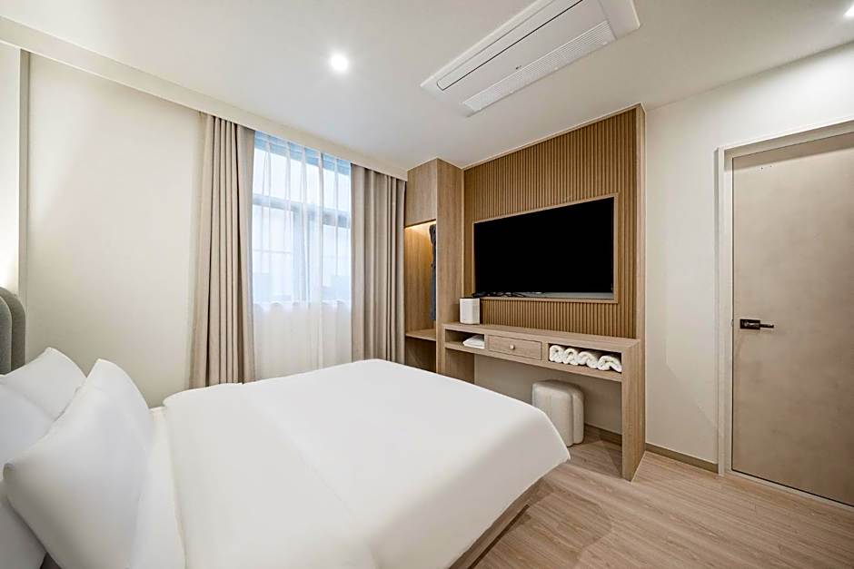 Gyeongju Poverta Hotel