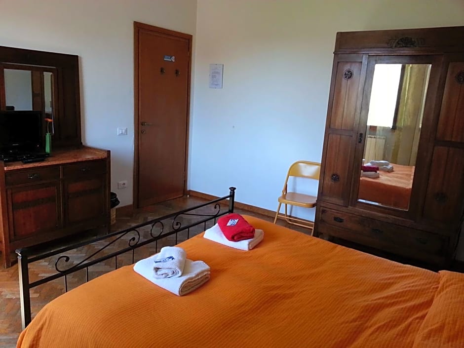 A Due Passi Dal Centro Rooms For Rent