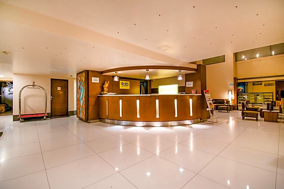Hotel Sadanand Regency                                                                          