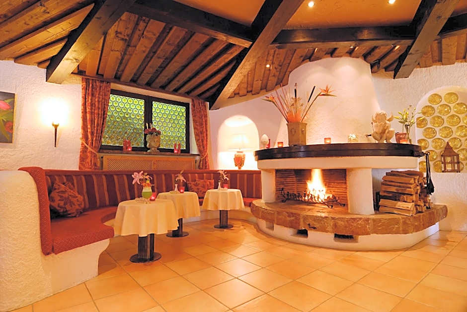 Alpenhotel Fischer - Adults Only