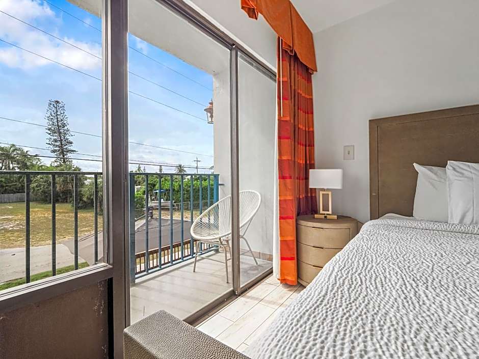 Royal Inn Beach Hotel Hutchinson Island