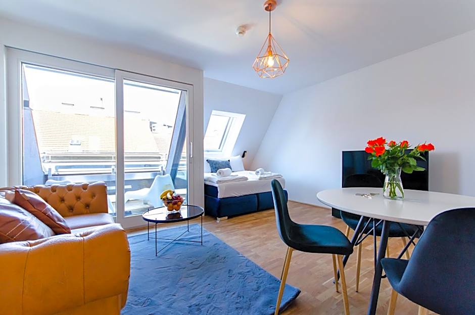 Grand Quarters City Residence