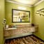 The Buena Park Hotel & Suites