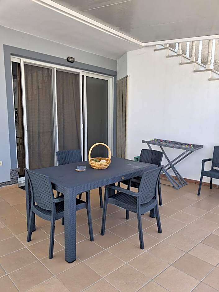 Valianos Studios - Apartments