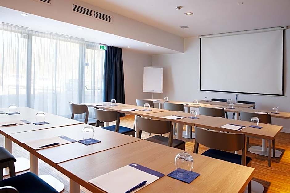 Holiday Inn Express Neunkirchen By IHG