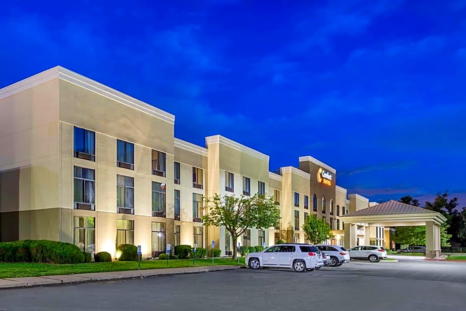 Comfort Suites Ogden Conference Center