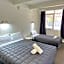 Charles Sturt Motor Inn