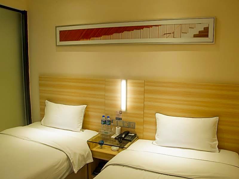 Denise Hotel Apartment(Shangxiajiu Branch)
