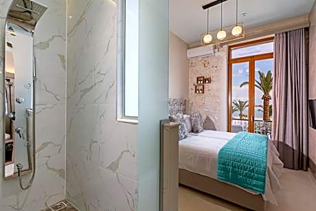 Deluxe Double or Twin Room with Sea View