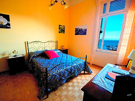 Double Room Economy with Private External Bathroom