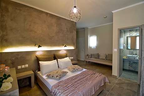 Triple Room with Pool View