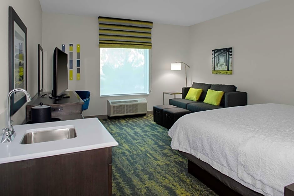 Hampton Inn By Hilton & Suites Irvine-Orange County Airport