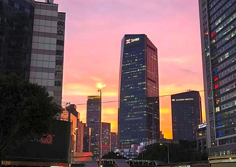 President Hotel (Guangzhou Tianhe Gangding Subway Station Store)