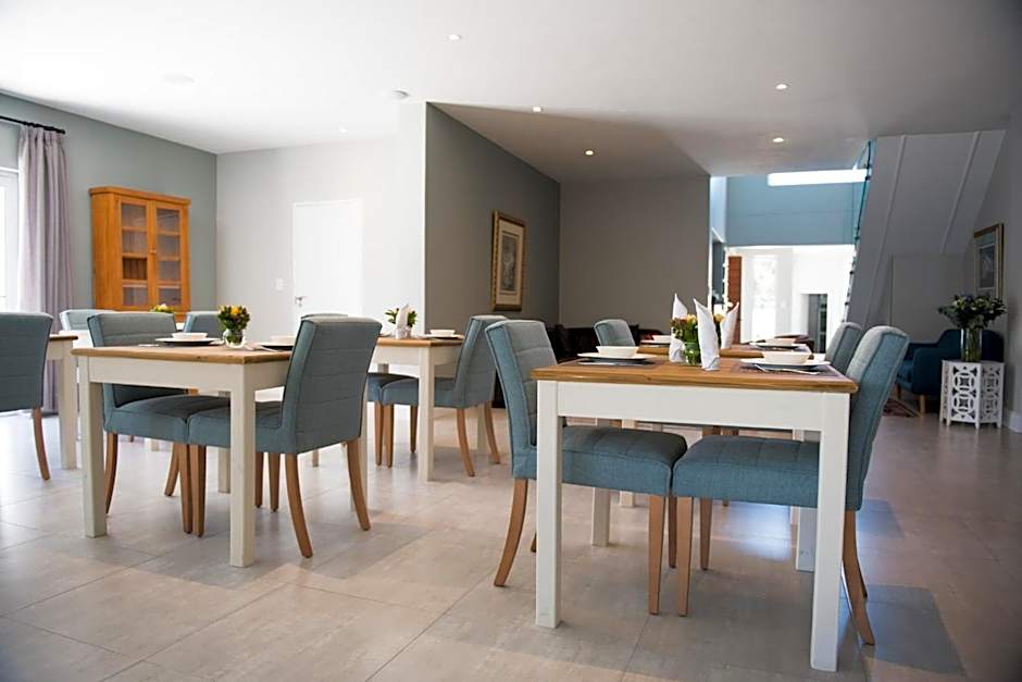 The Whale on Main B&B