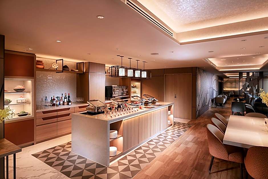 DoubleTree by Hilton Osaka Castle