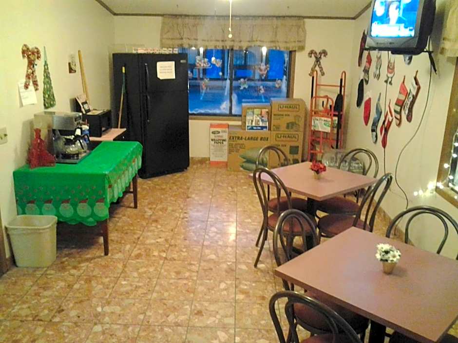 Xenia Country Inn