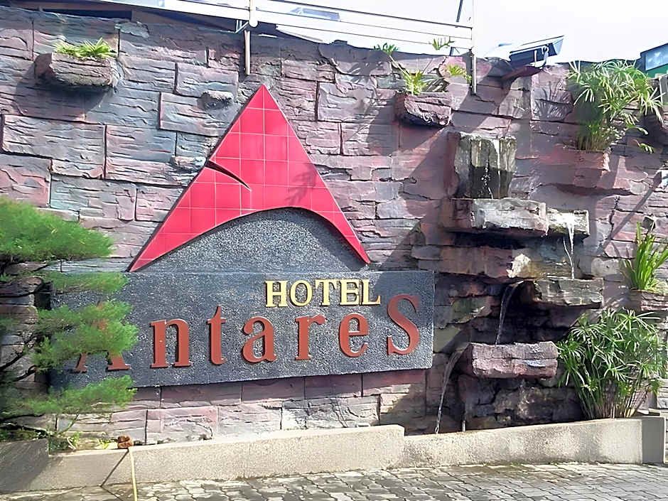 Antares Hotel