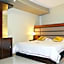 Hillside Plaza Hotel