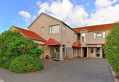 Arena Motel