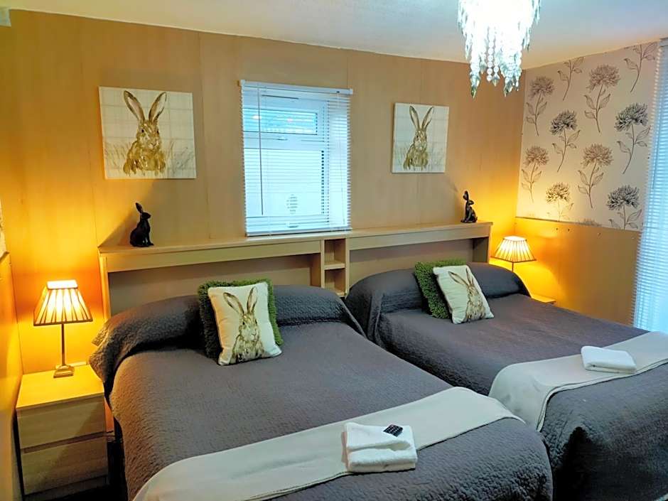 Photo 1 of 3 of 2 Double Beds