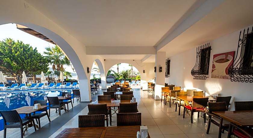 Costa Bitezhan Hotel - All Inclusive