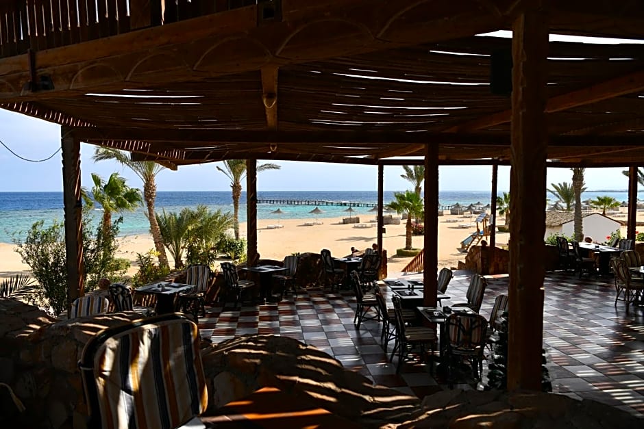 Wadi Lahmy Azur Resort