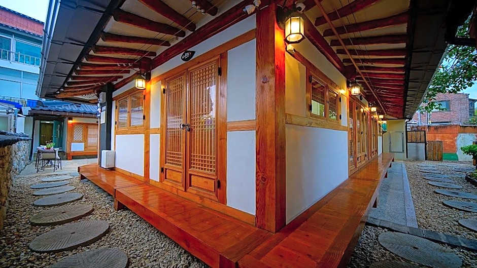 Hanok Midam – Jeonju, 