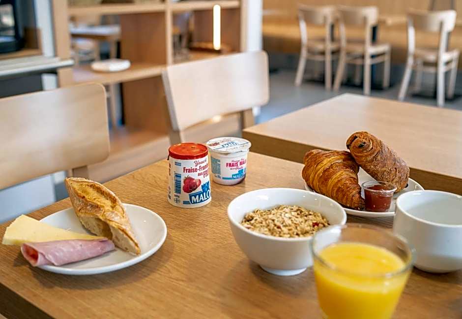 B&B HOTEL Limoges Centre Gare