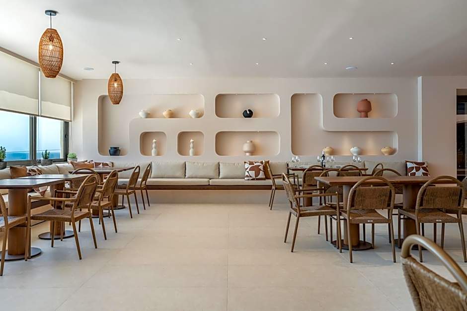 Kouros Palace Active Lifestyle Hotel