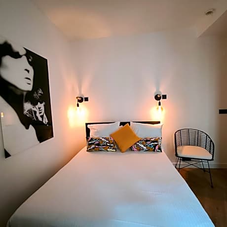 Classic Single Room