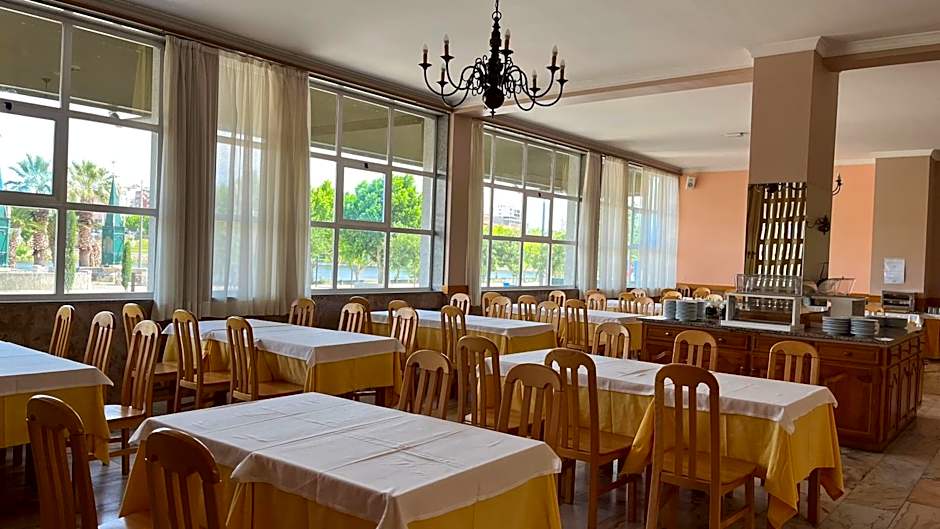 Grande Hotel Dom Dinis