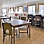 Americas Inn & Suites IAH North