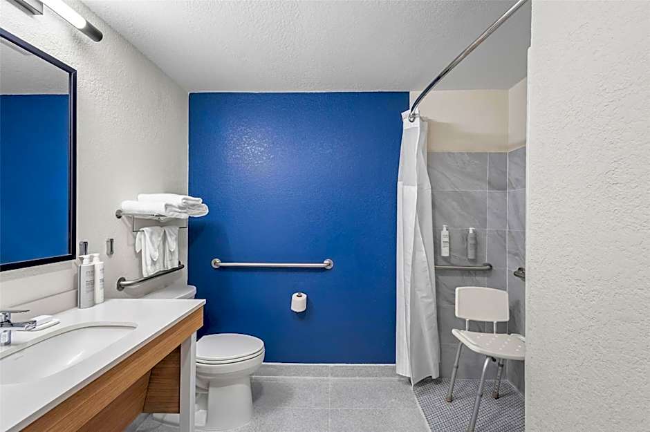 Spark by Hilton Alpharetta Roswell