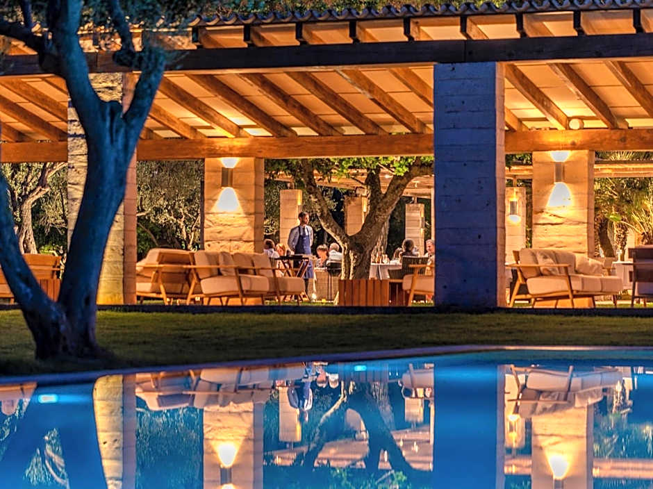 Can Simoneta - Adults Only