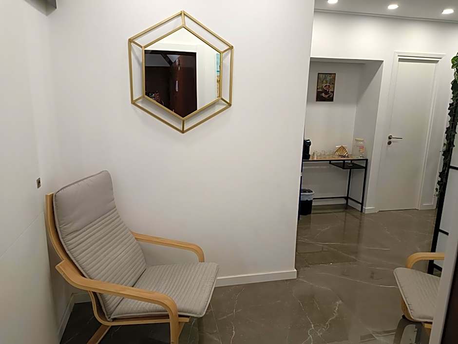 Plaza Caparica Hostel