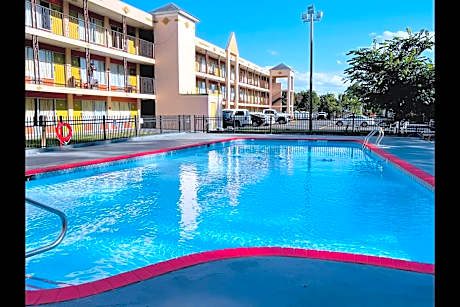 Ashland Studio Inn By OYO Richmond North near Kings Dominion