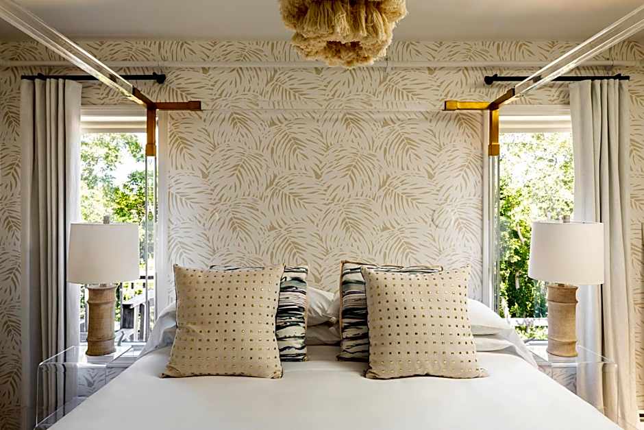 AWOL Hotel Provincetown