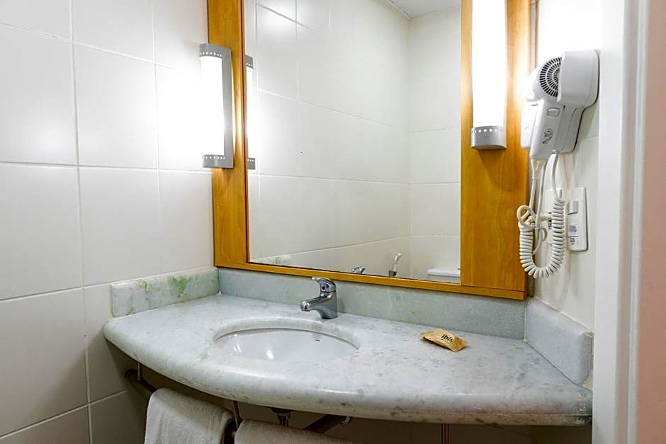 Ibis Porto Alegre Moinhos De Vento