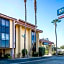 Rodeway Inn and Suites Bakersfield