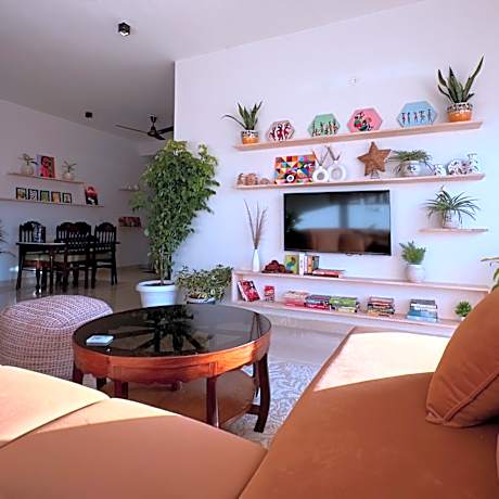 Hazel  : Minimalist Apartment