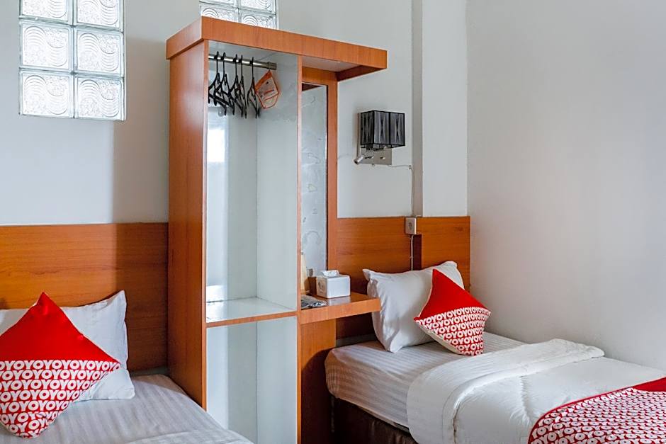Hotel O Mandiri Guest House Syariah