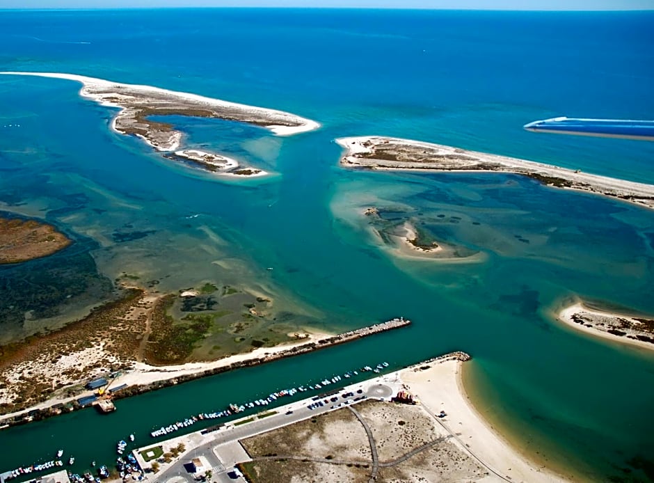 Villa Vista Mar Piscina Suites
