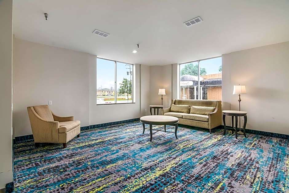 Quality Inn Rochester West