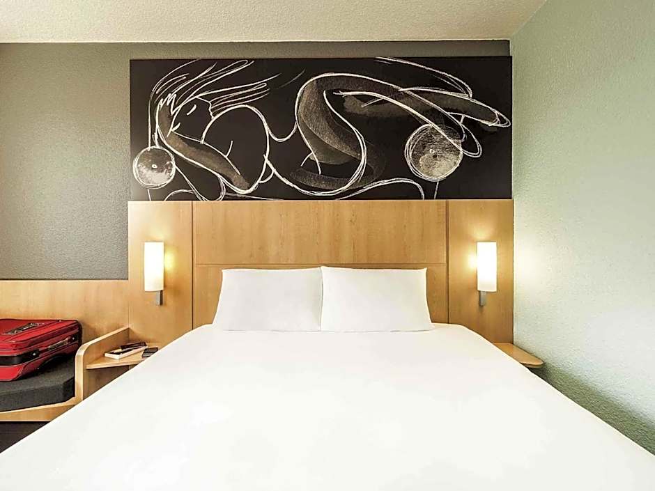 ibis Châtellerault
